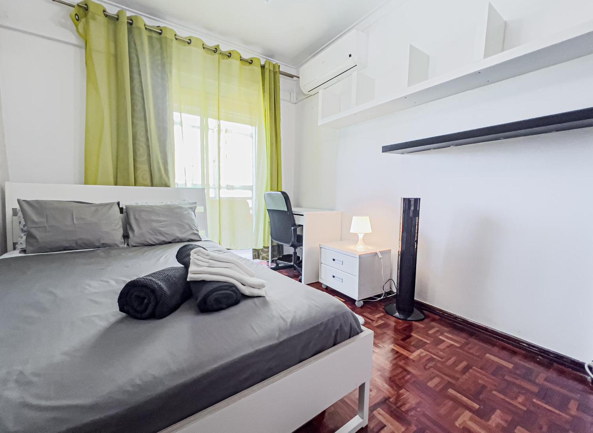 Family-Friendly And Cozy 3-Bedroom Accommodation In Lisbon Bagian luar foto