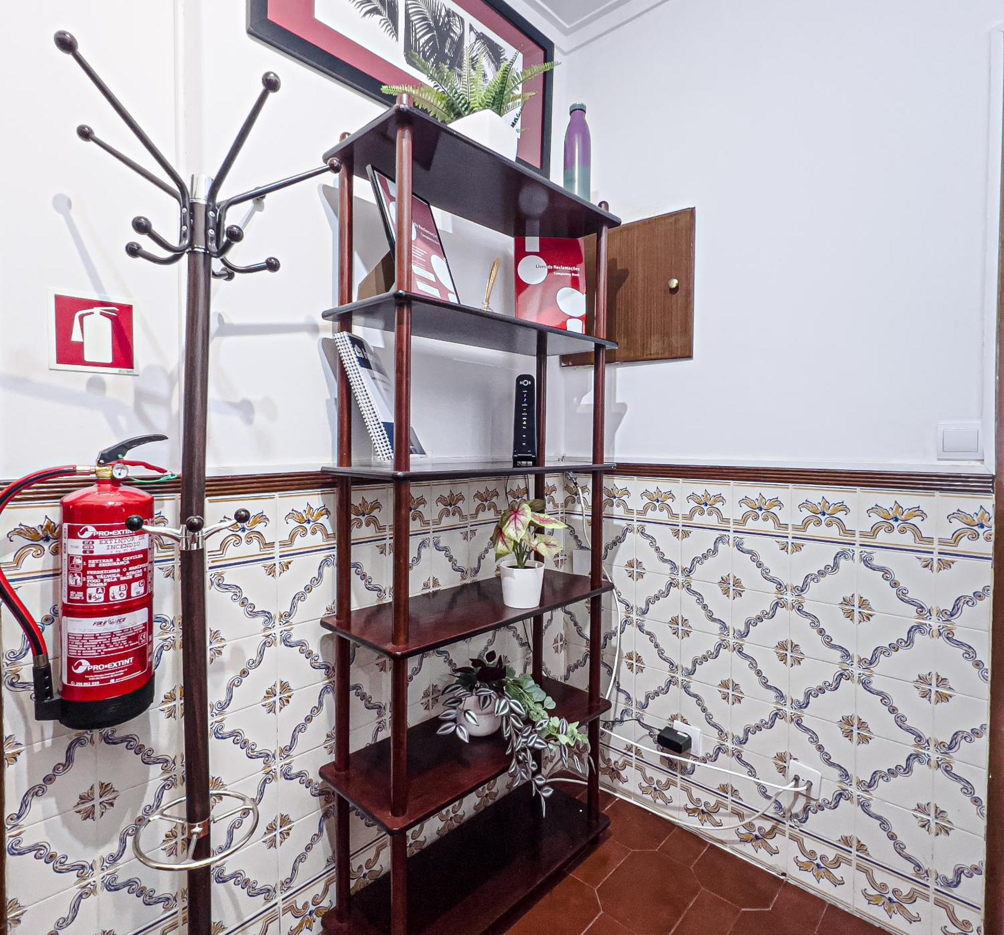 Family-Friendly And Cozy 3-Bedroom Accommodation In Lisbon Bagian luar foto